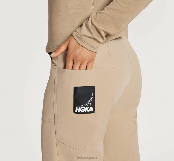Hoka mujer pantalón de transporte PBDP360 duna